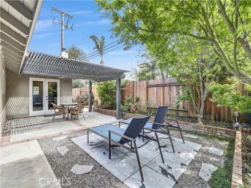 9192 Rhodesia Drive, Huntington Beach, CA