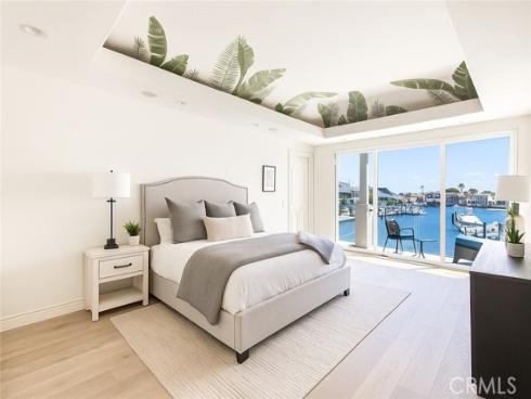 17022 Marina Bay Drive, Huntington Beach, CA