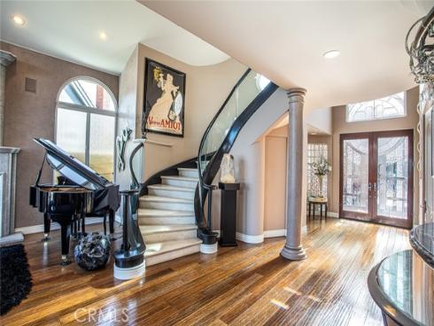 17022 Marina Bay Drive, Huntington Beach, CA