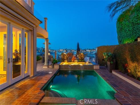 17022 Marina Bay Drive, Huntington Beach, CA