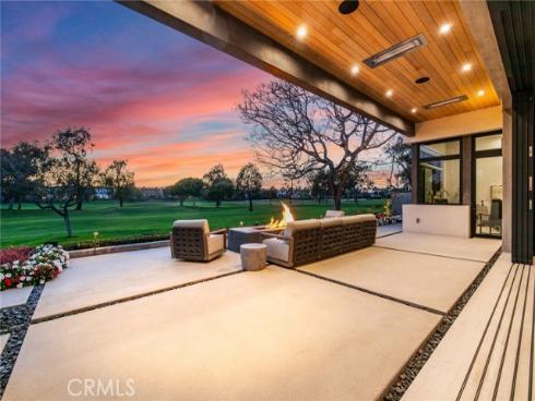 6691 Country Circle, Huntington Beach, CA