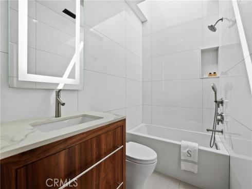 6691 Country Circle, Huntington Beach, CA