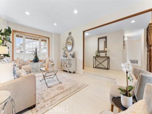 16001 Ballantine Lane, Huntington Beach, CA