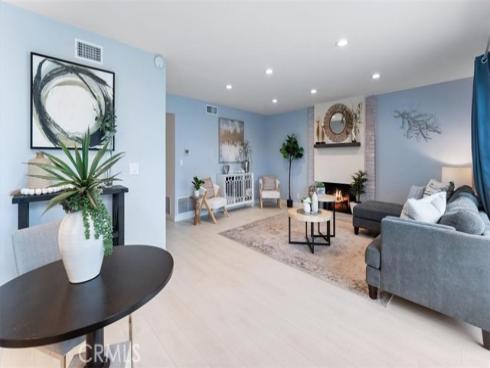 16001 Ballantine Lane, Huntington Beach, CA