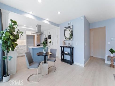 16001 Ballantine Lane, Huntington Beach, CA