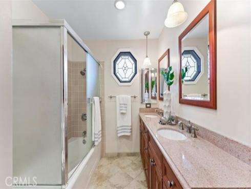 16001 Ballantine Lane, Huntington Beach, CA