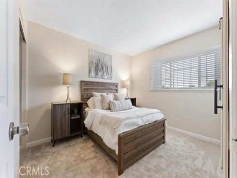 16001 Ballantine Lane, Huntington Beach, CA