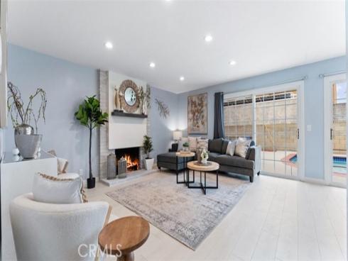 16001 Ballantine Lane, Huntington Beach, CA