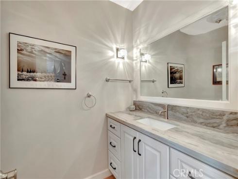 19261 Meadowood Circle, Huntington Beach, CA