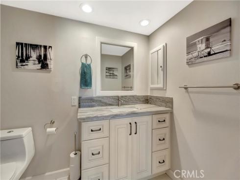 19261 Meadowood Circle, Huntington Beach, CA