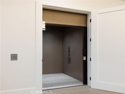 9121 Christine Drive, Huntington Beach, CA