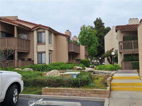 16542 Blackbeard 303 Lane, Huntington Beach, CA