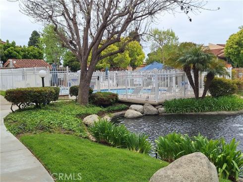 16542 Blackbeard 303 Lane, Huntington Beach, CA