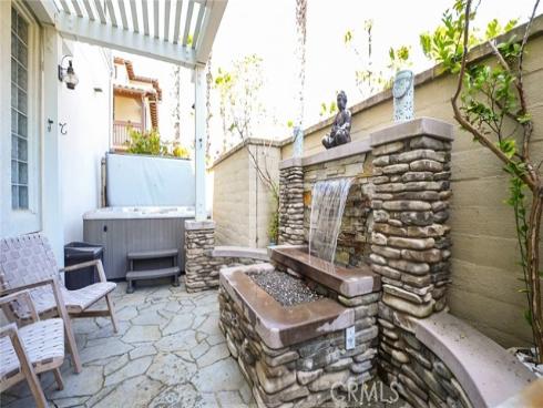 8284 Kendall Drive, Huntington Beach, CA