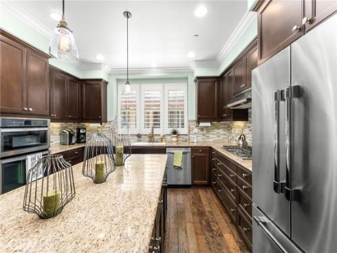 8284 Kendall Drive, Huntington Beach, CA