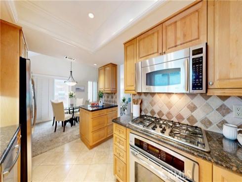 811 Oceanhill Drive, Huntington Beach, CA