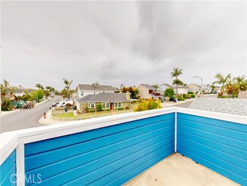 811 Oceanhill Drive, Huntington Beach, CA