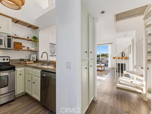 20371 Bluffside B401 Circle, Huntington Beach, CA