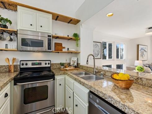 20371 Bluffside B401 Circle, Huntington Beach, CA