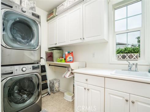 18793 Sinclair Lane, Huntington Beach, CA