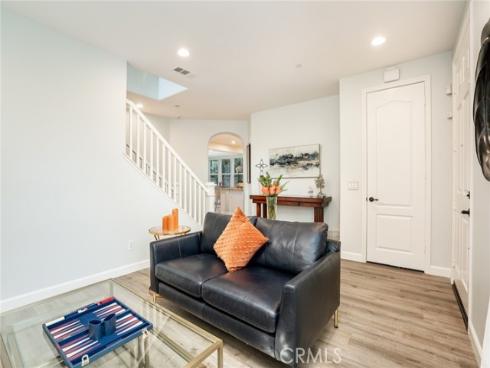 18793 Sinclair Lane, Huntington Beach, CA