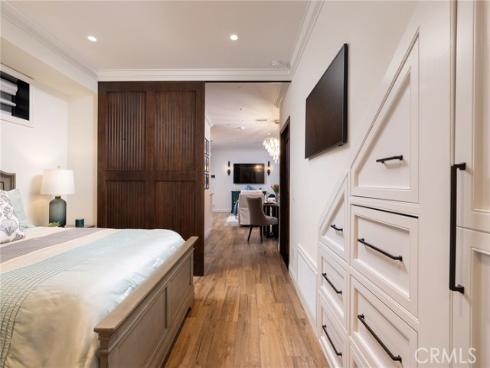 302 3rd Street, Huntington Beach, CA