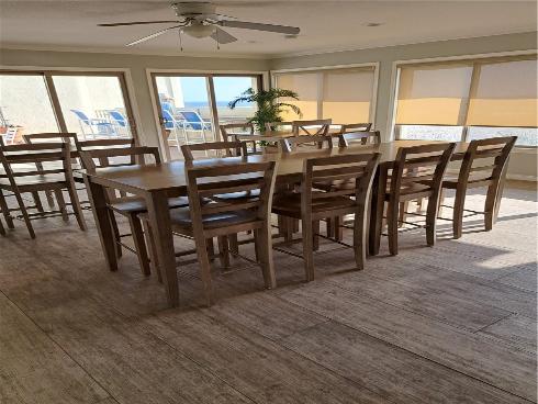 711 Pacific Coast 418 Highway, Huntington Beach, CA