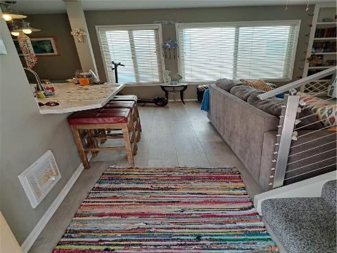 711 Pacific Coast 418 Highway, Huntington Beach, CA