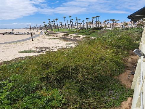 711 Pacific Coast 418 Highway, Huntington Beach, CA