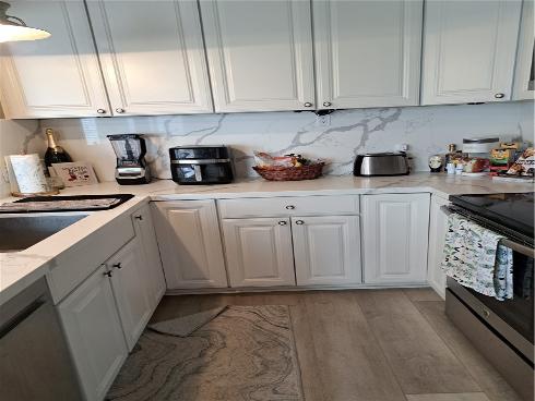 711 Pacific Coast 418 Highway, Huntington Beach, CA