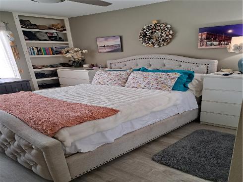 711 Pacific Coast 418 Highway, Huntington Beach, CA