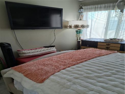 711 Pacific Coast 418 Highway, Huntington Beach, CA