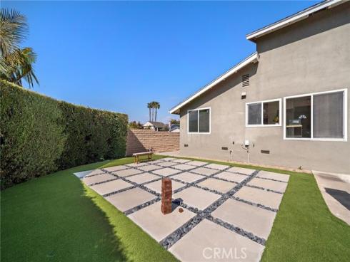 20291 Carlsbad Lane, Huntington Beach, CA