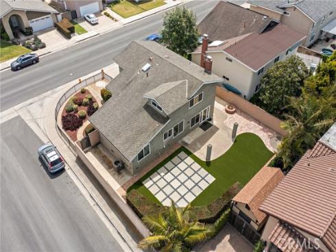 20291 Carlsbad Lane, Huntington Beach, CA