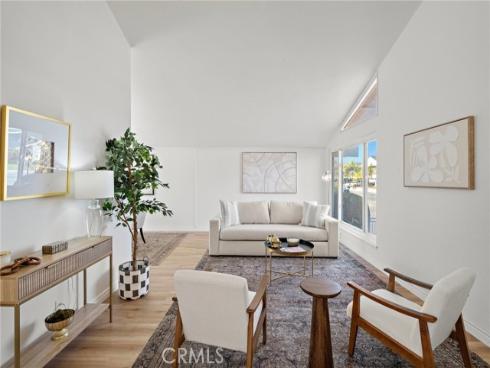 20291 Carlsbad Lane, Huntington Beach, CA