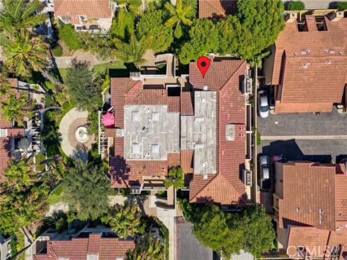 4752 Tiara 103 Drive, Huntington Beach, CA