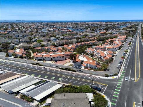 16059 Crete Lane, Huntington Beach, CA