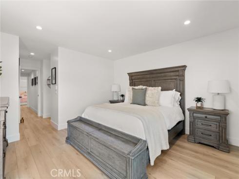 19582 Summer Breeze Lane, Huntington Beach, CA