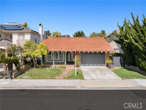 22122 Cape May Lane, Huntington Beach, CA