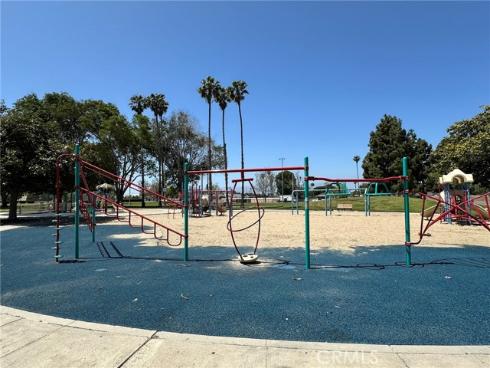 6671 Marilyn Drive, Huntington Beach, CA