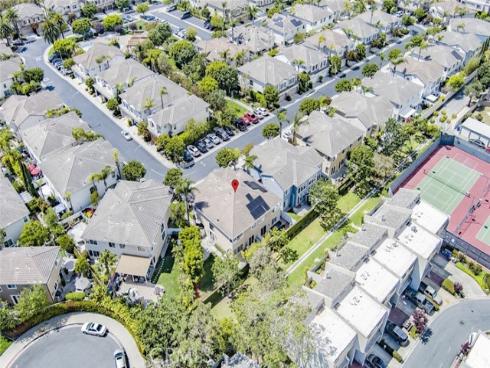 18672  Park Meadow   Lane, Huntington Beach, CA