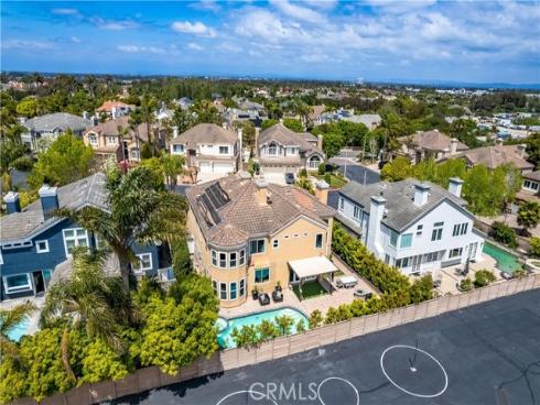 6712 Alamitos , Huntington Beach, CA