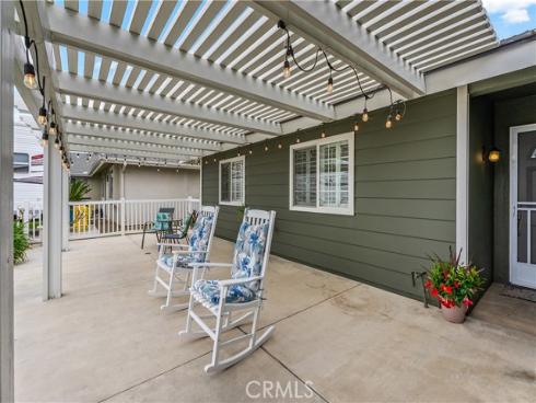 19822 Westwinds Lane, Huntington Beach, CA