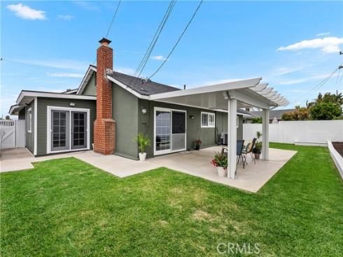 19822 Westwinds Lane, Huntington Beach, CA