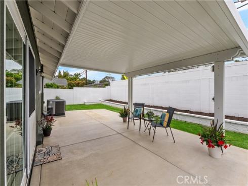 19822 Westwinds Lane, Huntington Beach, CA