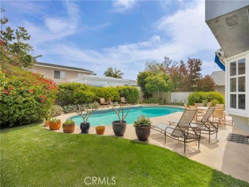 20902 Balgair Circle, Huntington Beach, CA