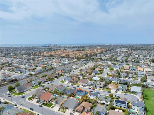 20902 Balgair Circle, Huntington Beach, CA