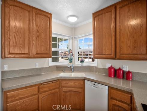 15291 Newcastle Lane, Huntington Beach, CA