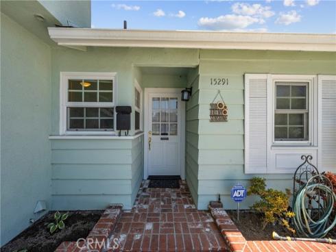 15291 Newcastle Lane, Huntington Beach, CA