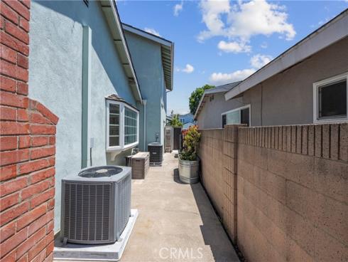 15291 Newcastle Lane, Huntington Beach, CA